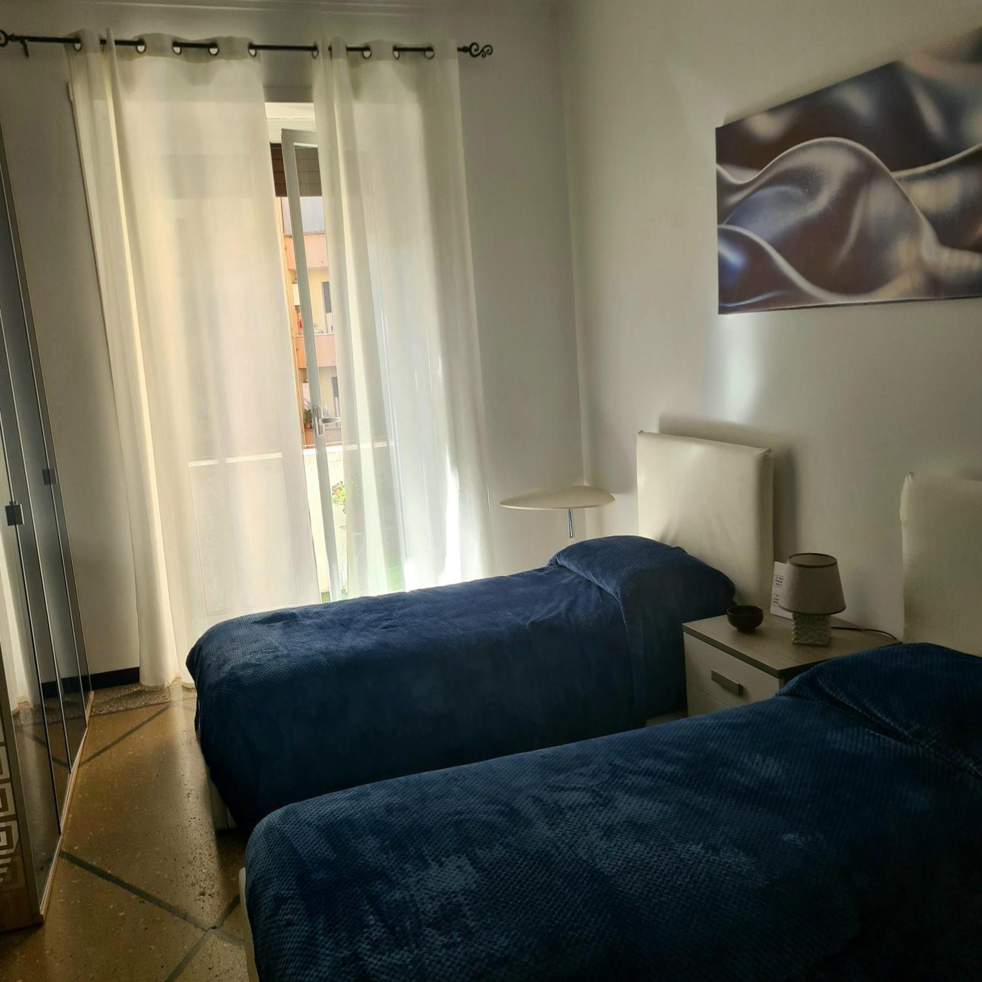 Appartamento Red Moon House - Tra Policlinico E Piazza Bologna *