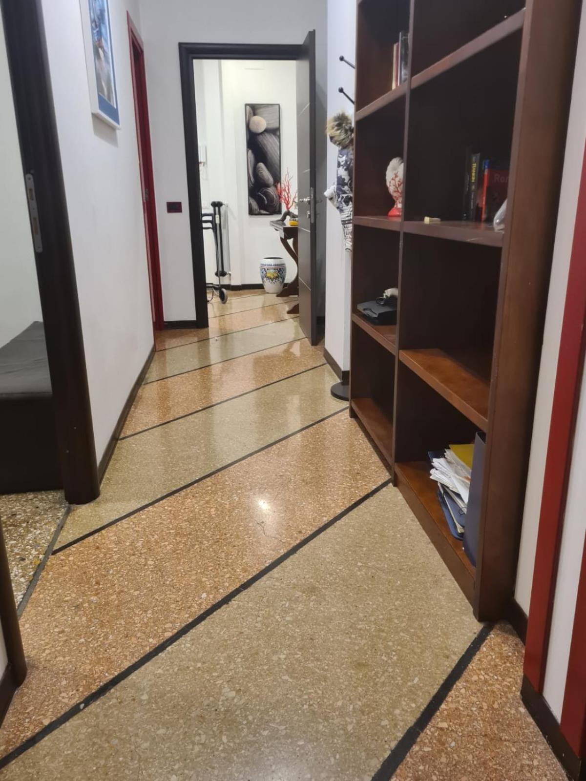 Red Moon House - Tra Policlinico E Piazza Bologna