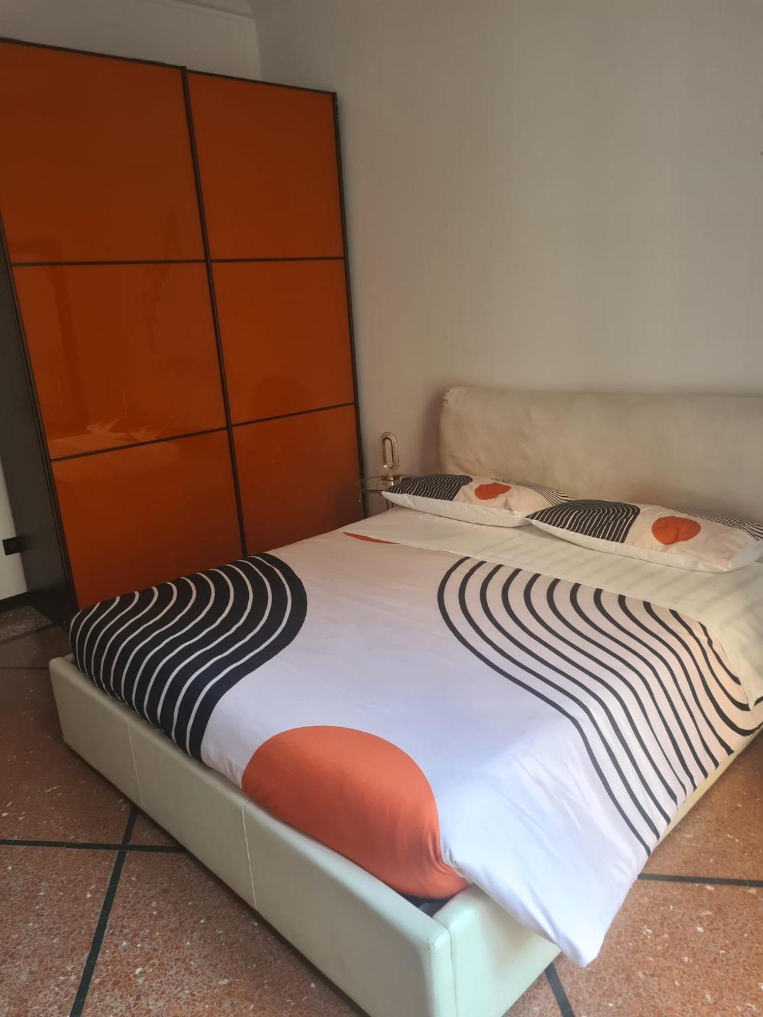 Red Moon House - Tra Policlinico E Piazza Bologna Apartamento